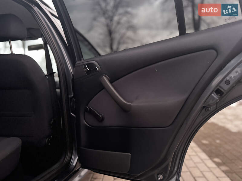 Універсал Skoda Octavia 2009 в Дрогобичі