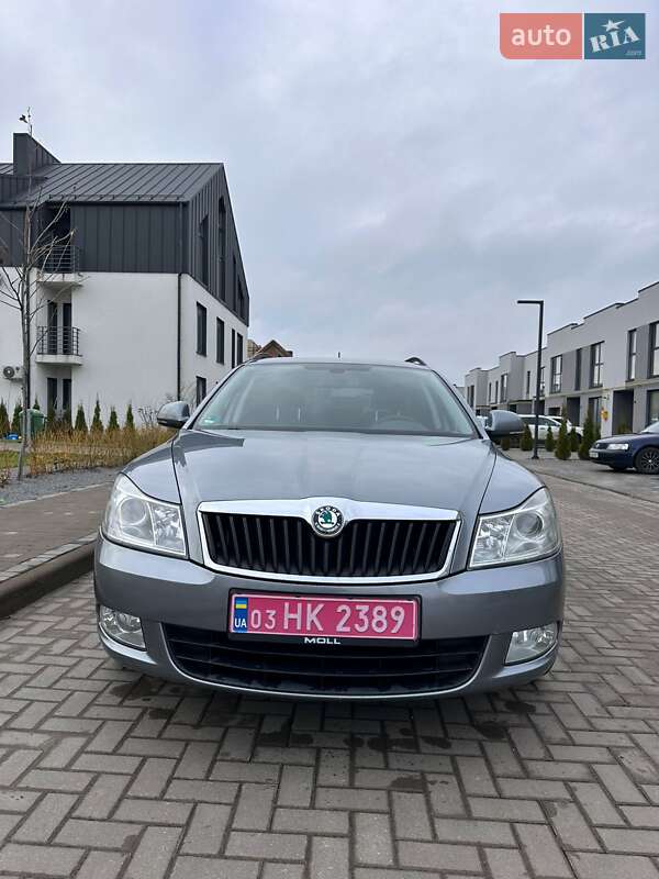 Универсал Skoda Octavia 2012 в Луцке