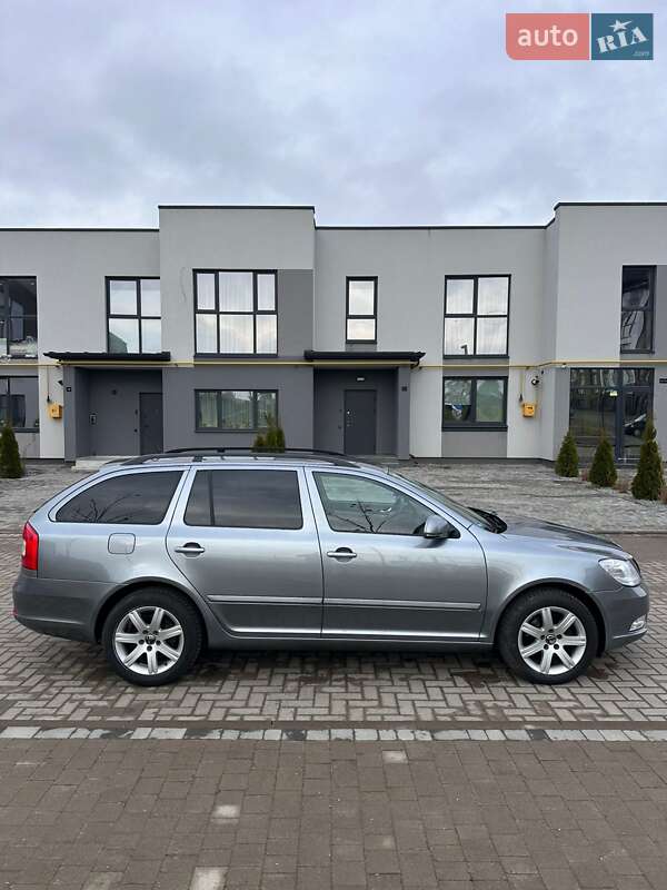 Универсал Skoda Octavia 2012 в Луцке