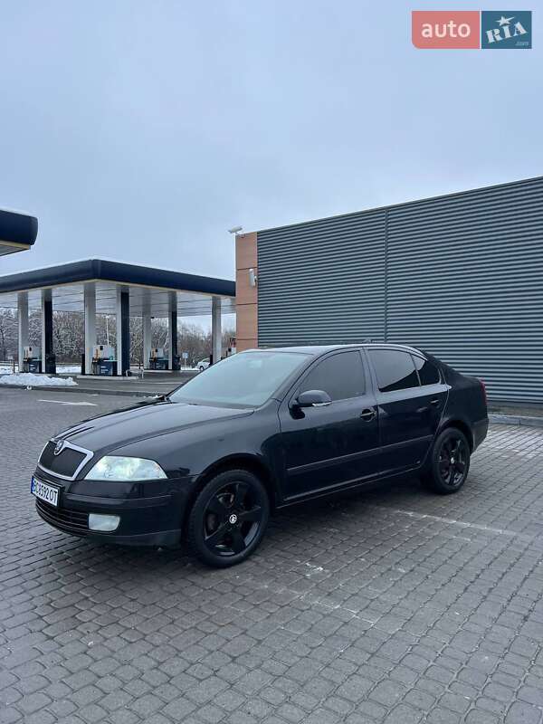 Лифтбек Skoda Octavia 2005 в Львове