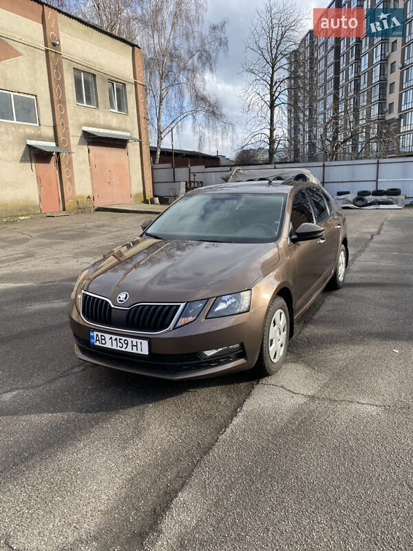 Лифтбек Skoda Octavia 2019 в Виннице