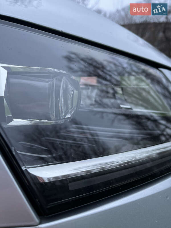 Универсал Skoda Octavia 2018 в Кривом Роге фото 20 Универсал Skoda Octavia 2018 в Кривом Роге