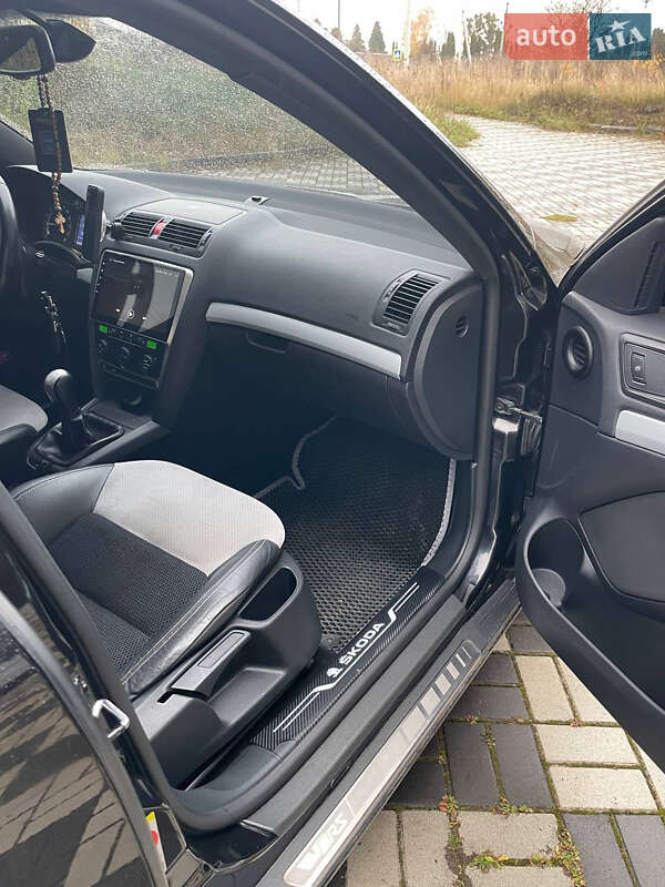 Универсал Skoda Octavia 2007 в Каменке-Бугской