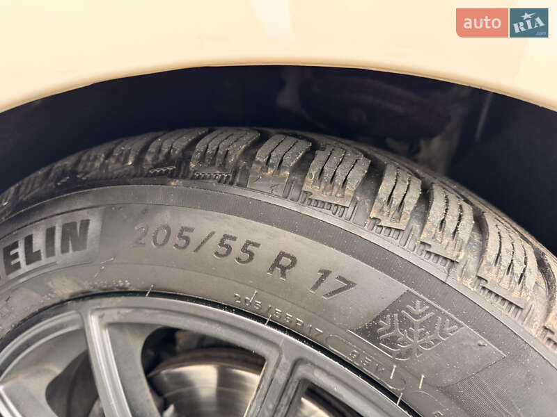 Универсал Skoda Octavia 2019 в Луцке