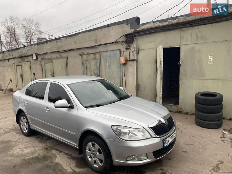 Ліфтбек Skoda Octavia 2012 в Києві