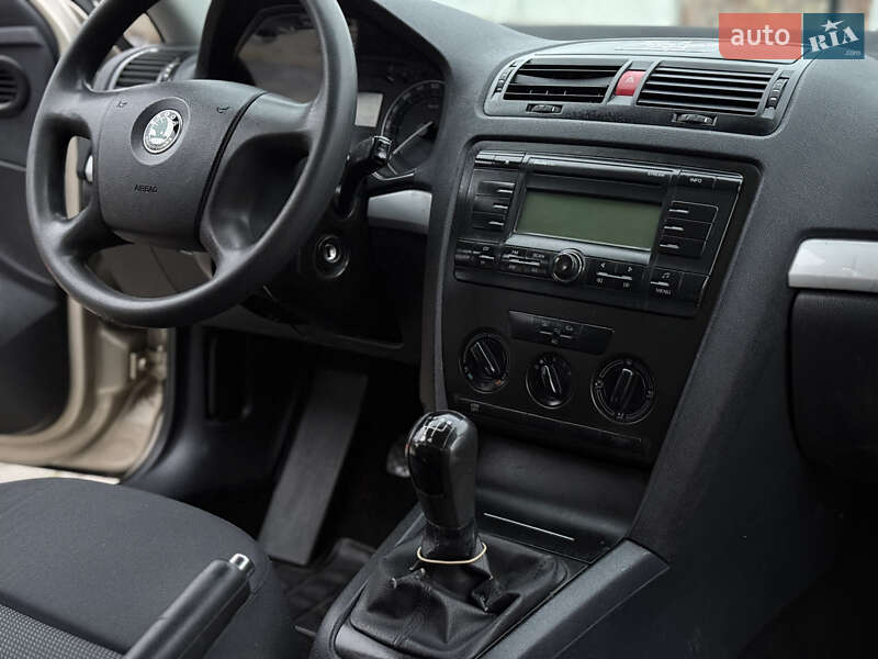 Универсал Skoda Octavia 2006 в Тернополе