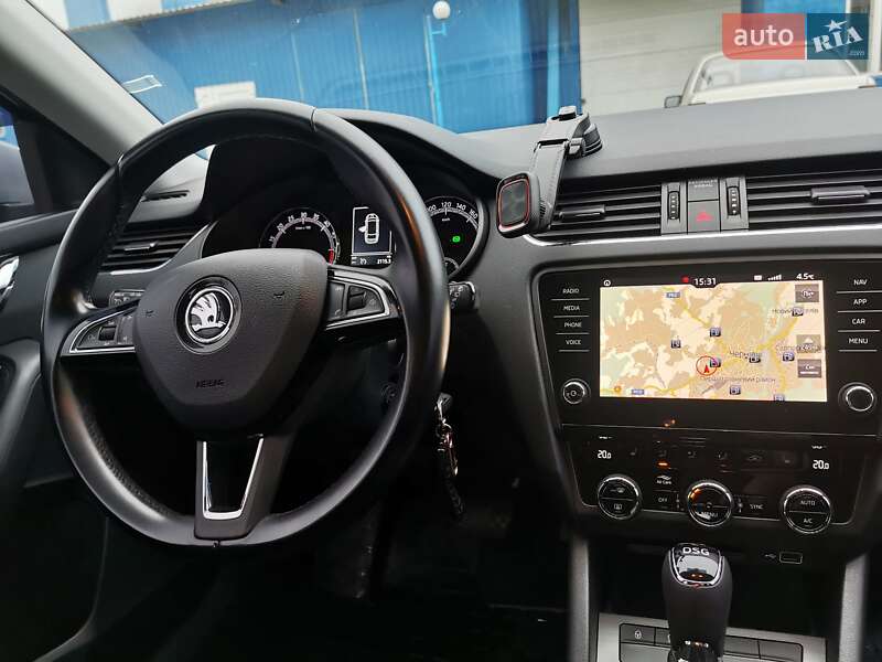 Універсал Skoda Octavia 2018 в Чернівцях фото 12 Універсал Skoda Octavia 2018 в Чернівцях