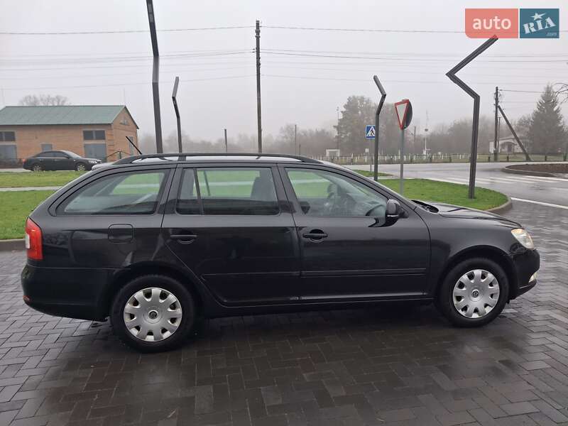 Універсал Skoda Octavia 2011 в Лубнах