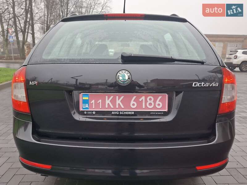 Універсал Skoda Octavia 2011 в Лубнах