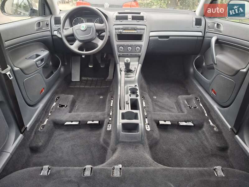 Універсал Skoda Octavia 2011 в Лубнах
