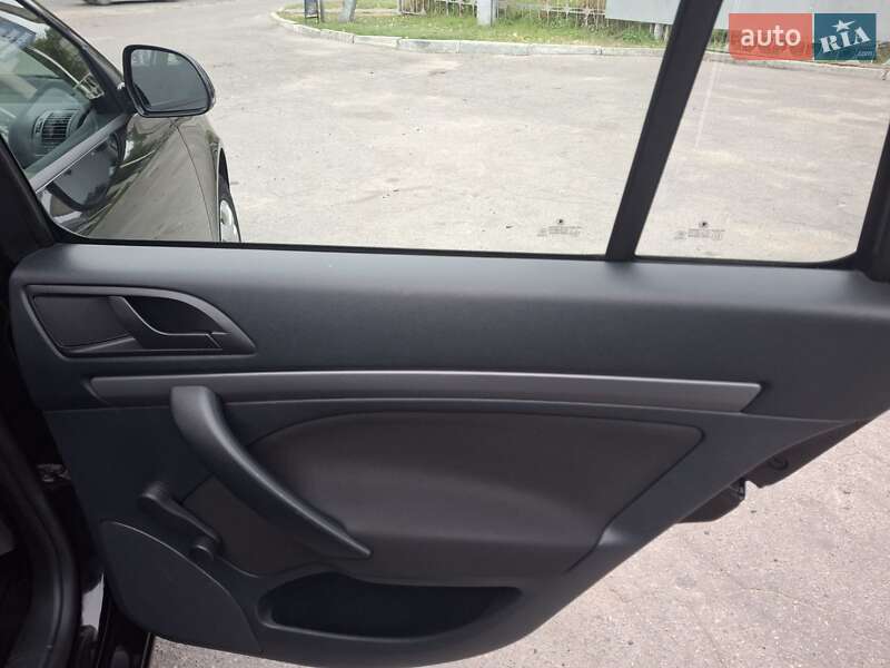 Універсал Skoda Octavia 2011 в Лубнах