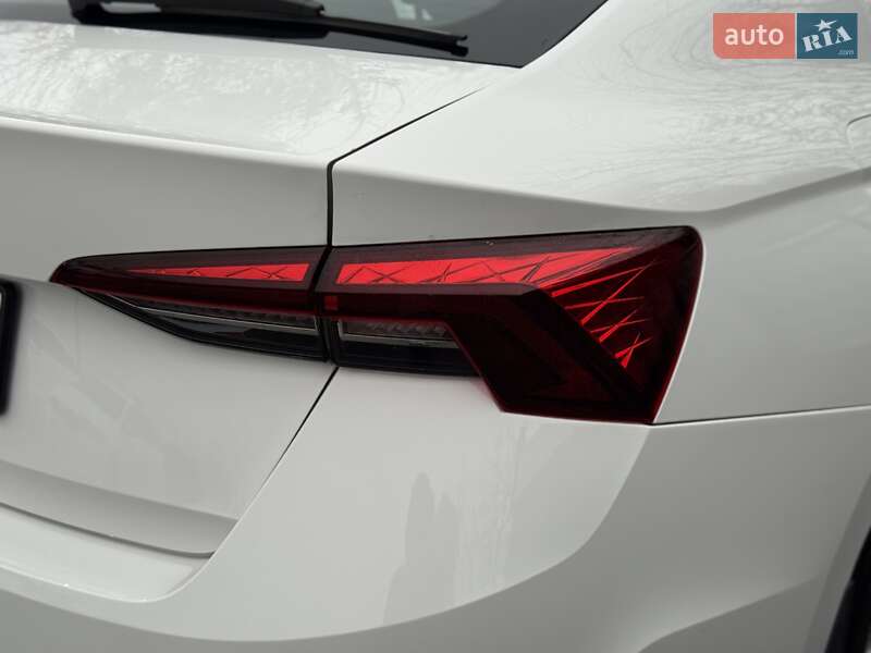 Ліфтбек Skoda Octavia 2022 в Києві