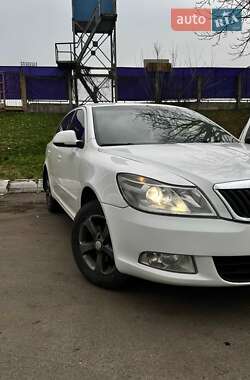 Універсал Skoda Octavia 2010 в Черкасах