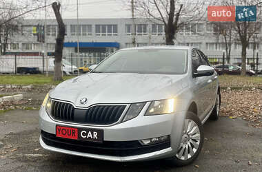 Лифтбек Skoda Octavia 2017 в Киеве