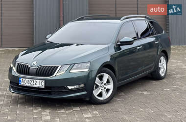 Универсал Skoda Octavia 2018 в Сарнах