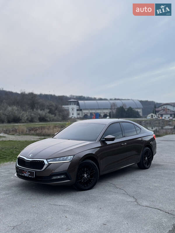 Лифтбек Skoda Octavia 2020 в Днепре