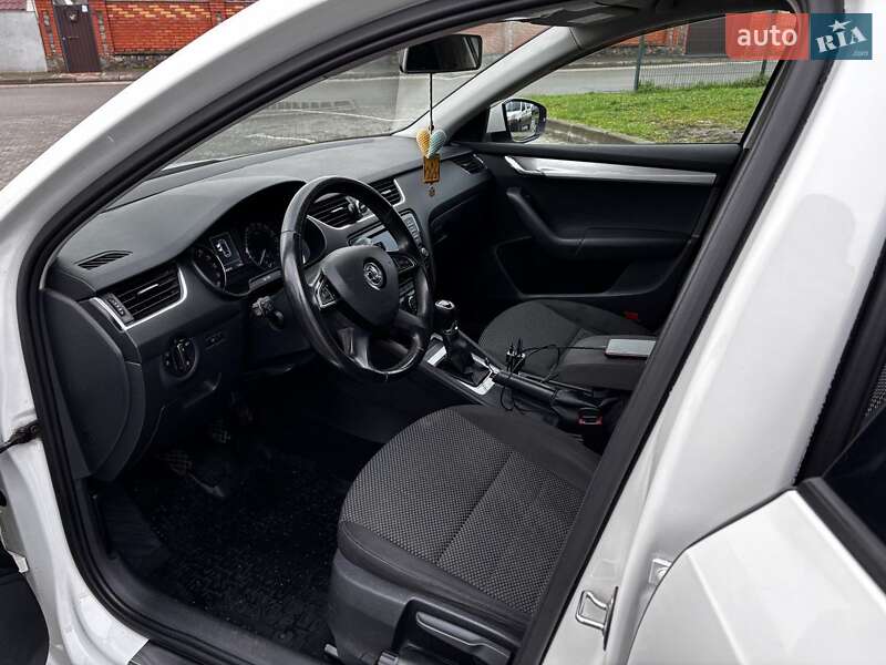 Універсал Skoda Octavia 2014 в Києві фото 8 Універсал Skoda Octavia 2014 в Києві
