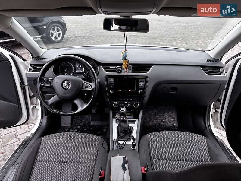 Універсал Skoda Octavia 2014 в Києві фото 12 Універсал Skoda Octavia 2014 в Києві