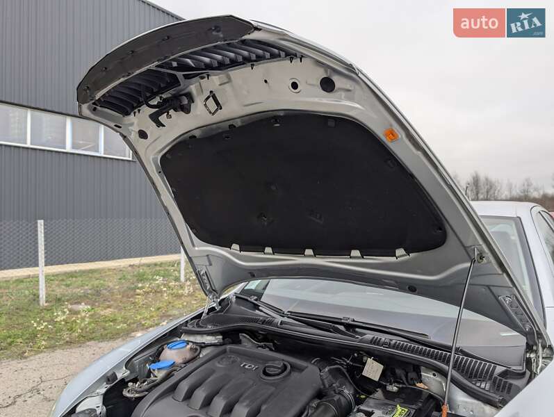 Ліфтбек Skoda Octavia 2010 в Луцьку