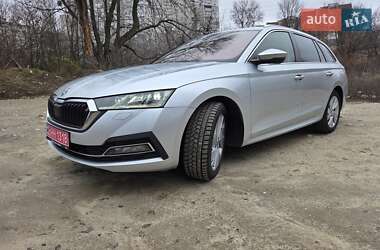 Универсал Skoda Octavia 2020 в Днепре