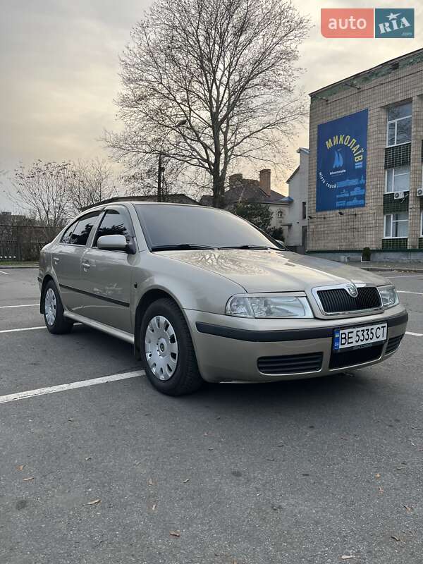 Лифтбек Skoda Octavia 2005 в Николаеве