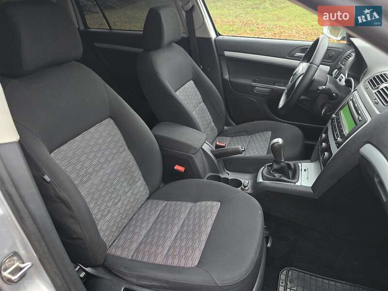 Универсал Skoda Octavia 2009 в Харькове