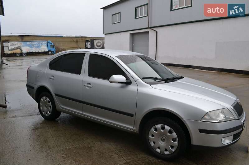 Лифтбек Skoda Octavia 2008 в Виннице