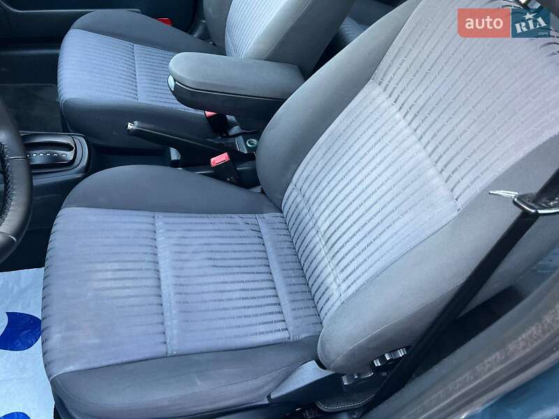 Універсал Skoda Octavia 2003 в Хмельницькому