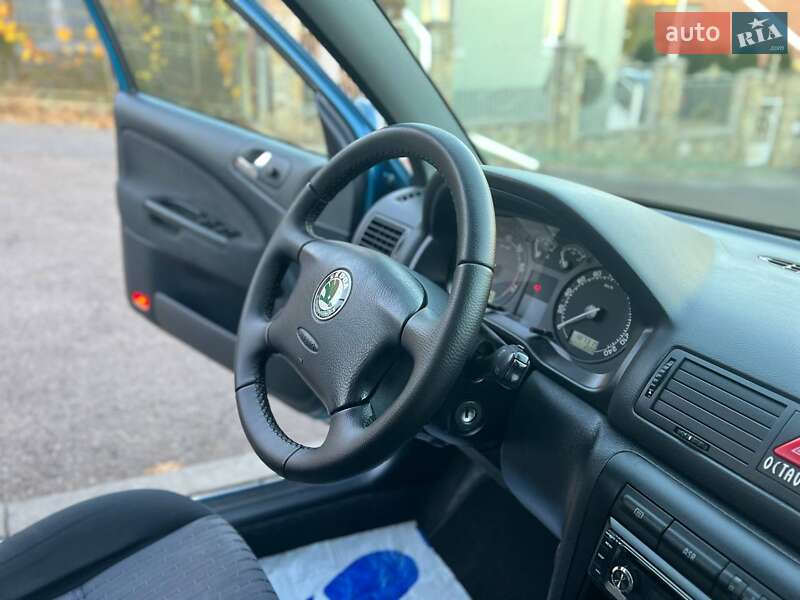 Універсал Skoda Octavia 2003 в Хмельницькому
