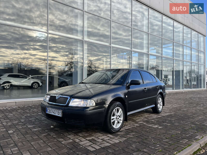 Ліфтбек Skoda Octavia 2004 в Чернігові