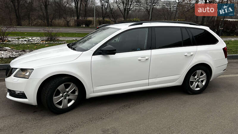 Універсал Skoda Octavia 2017 в Львові