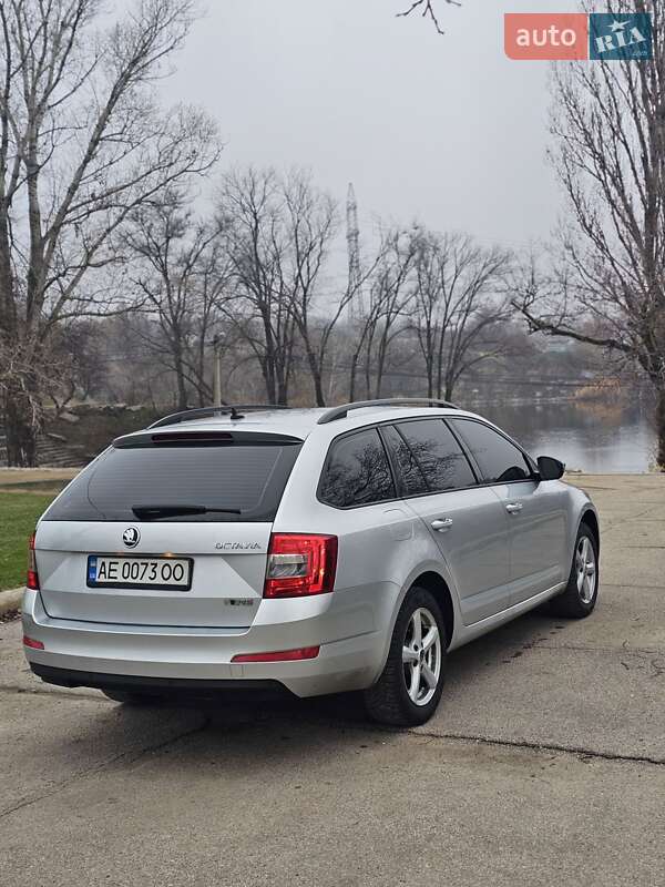 Универсал Skoda Octavia 2016 в Днепре