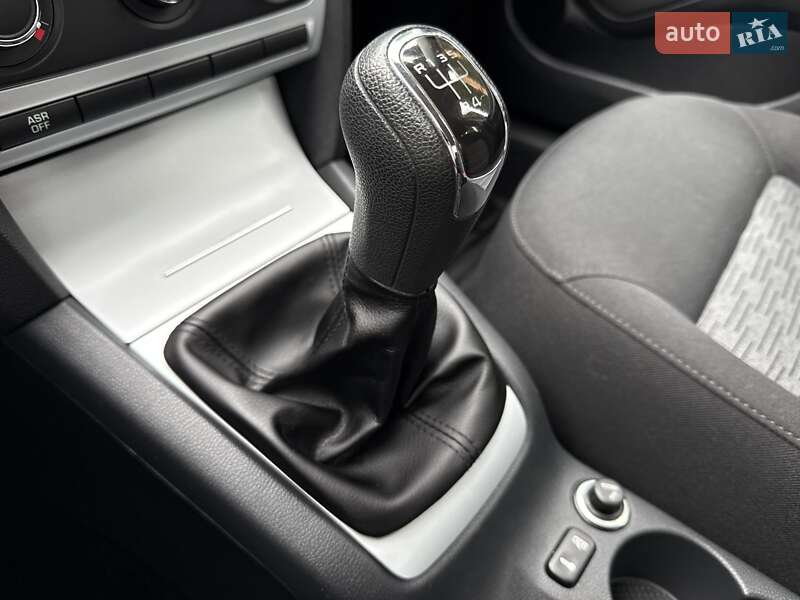 Лифтбек Skoda Octavia 2011 в Хмельницком фото 46 Лифтбек Skoda Octavia 2011 в Хмельницком