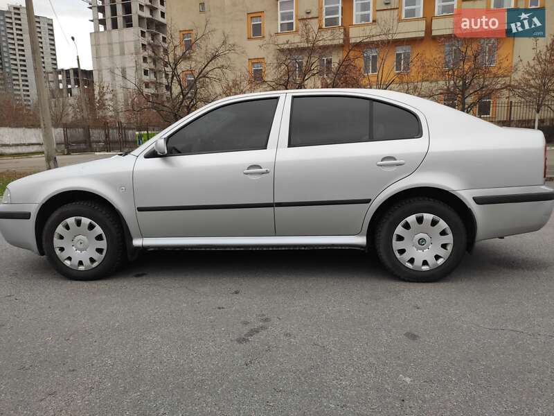 Ліфтбек Skoda Octavia 2007 в Києві