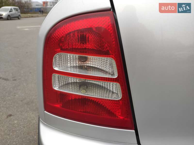 Ліфтбек Skoda Octavia 2007 в Києві