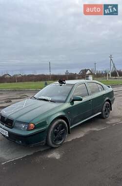 Лифтбек Skoda Octavia 1998 в Ужгороде
