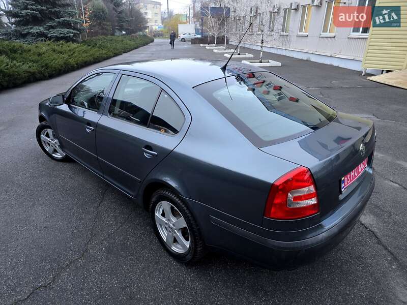Ліфтбек Skoda Octavia 2006 в Полтаві