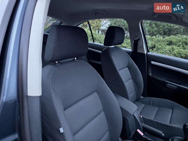 Ліфтбек Skoda Octavia 2006 в Полтаві