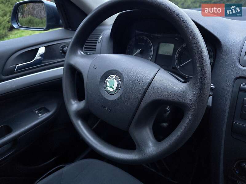 Ліфтбек Skoda Octavia 2006 в Полтаві