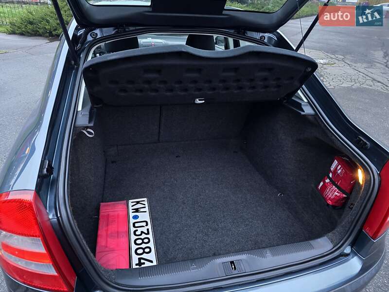 Ліфтбек Skoda Octavia 2006 в Полтаві