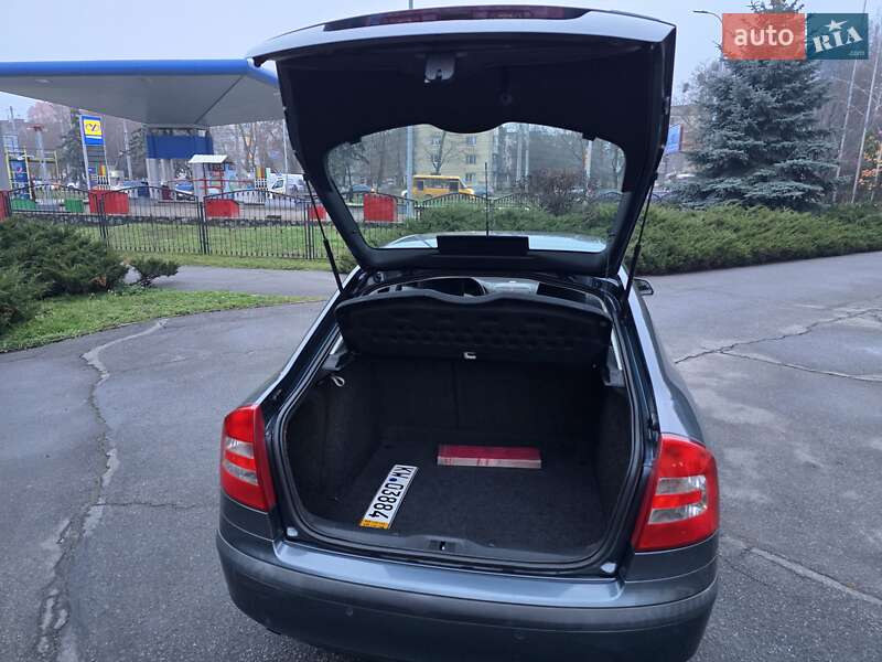 Ліфтбек Skoda Octavia 2006 в Полтаві