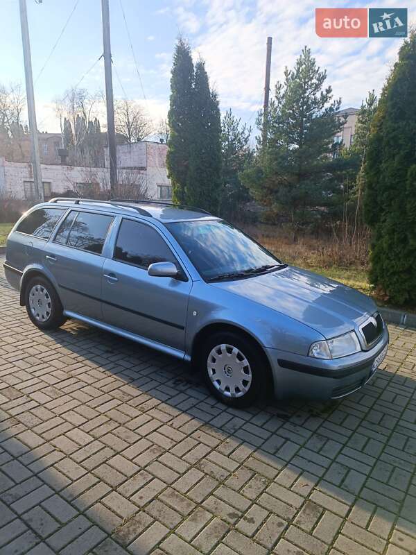 Универсал Skoda Octavia 2005 в Прилуках