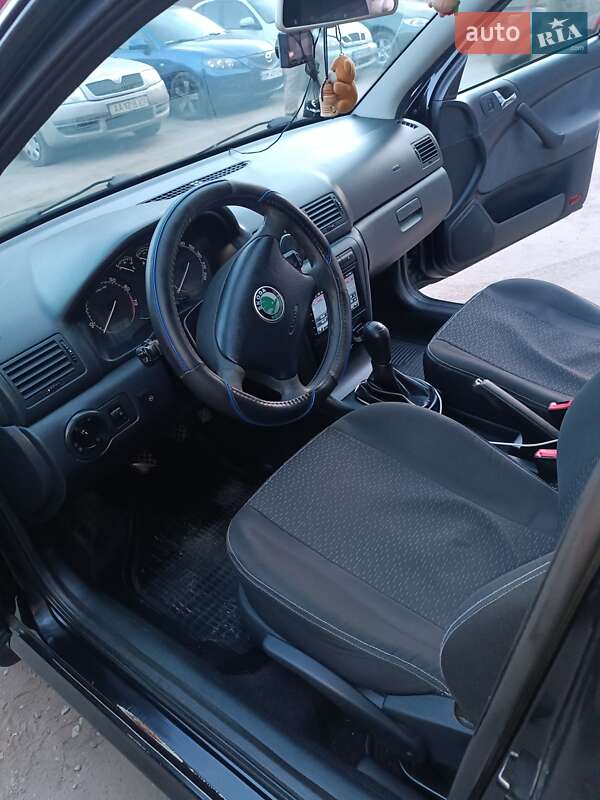 Лифтбек Skoda Octavia 2008 в Киеве