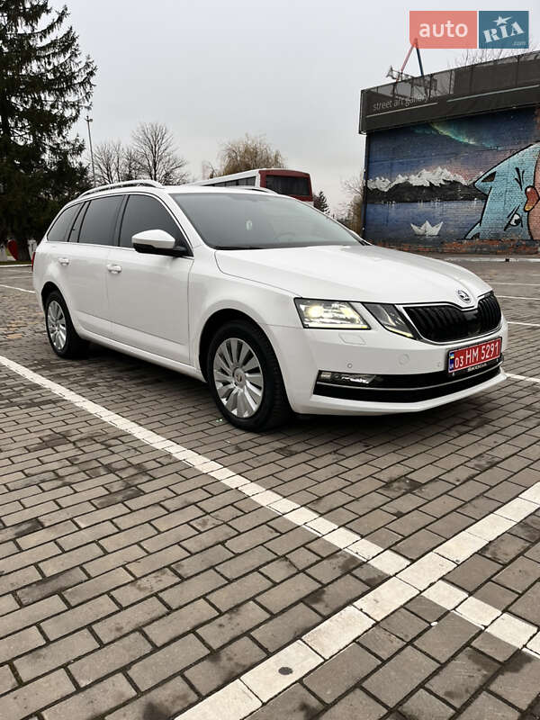 Универсал Skoda Octavia 2017 в Луцке