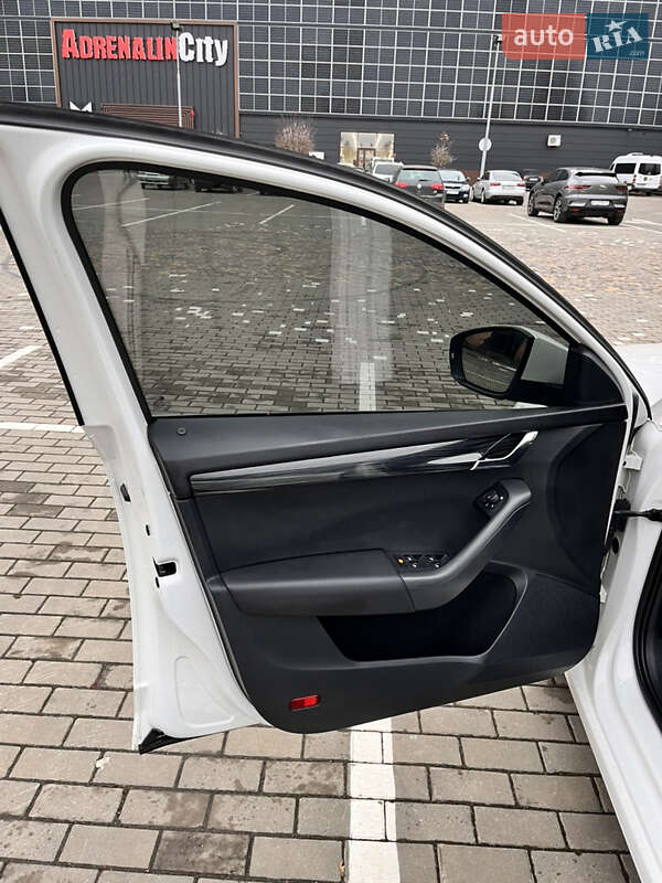 Универсал Skoda Octavia 2017 в Луцке