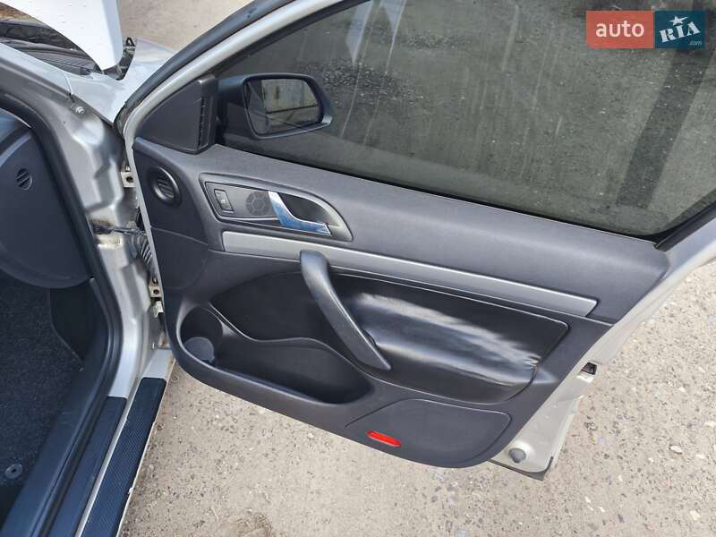 Универсал Skoda Octavia 2005 в Броварах