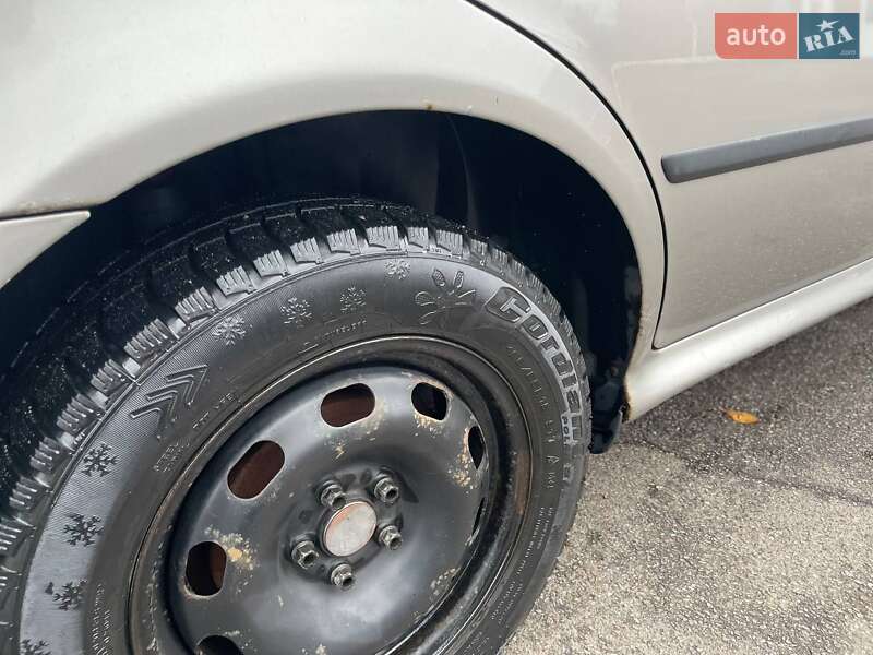 Ліфтбек Skoda Octavia 2008 в Харкові