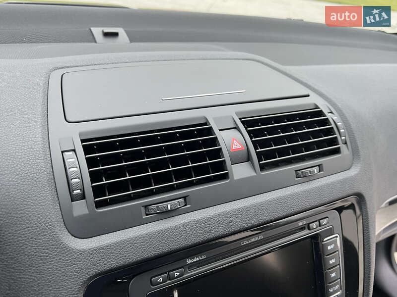 Универсал Skoda Octavia 2010 в Луцке