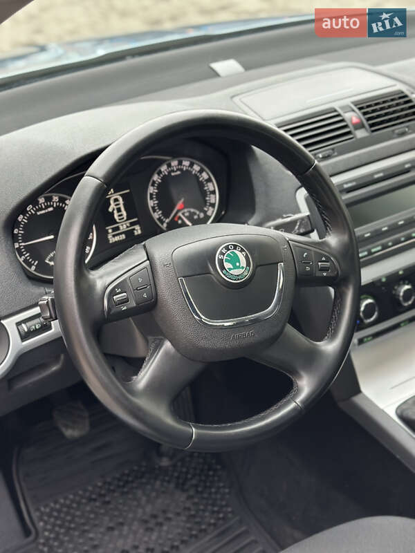 Ліфтбек Skoda Octavia 2010 в Луцьку фото 18 Ліфтбек Skoda Octavia 2010 в Луцьку