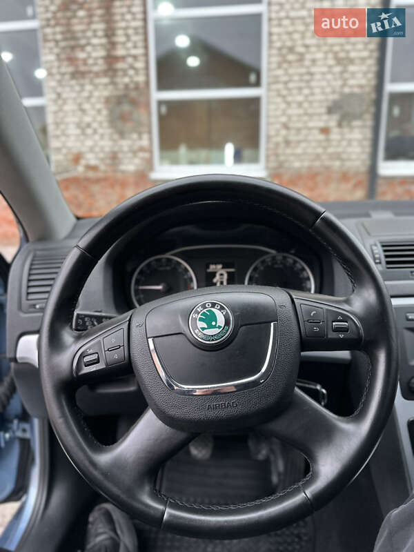 Ліфтбек Skoda Octavia 2010 в Луцьку фото 31 Ліфтбек Skoda Octavia 2010 в Луцьку